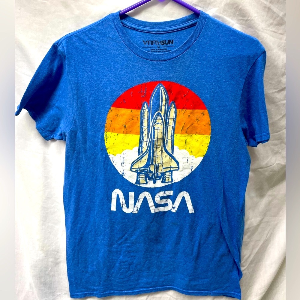 Fifth Sun NASA short sleeve tee men sz M
